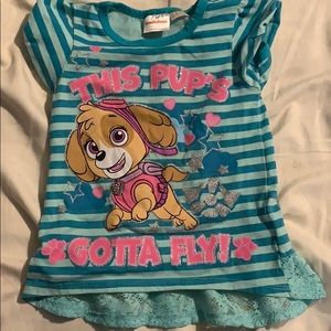 Little girls paw patrol t shirt!